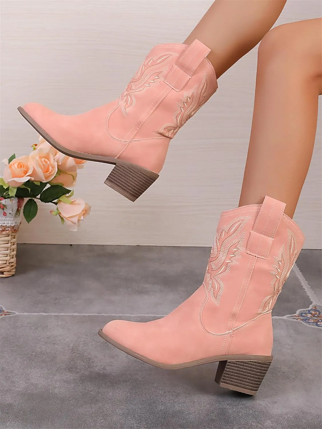 Lausiuoe Cowboy Boots For Women Wide Calf Knee High Western Cowgirl Boots Embroidered Chunky Heel Fashion Boot Pull-On